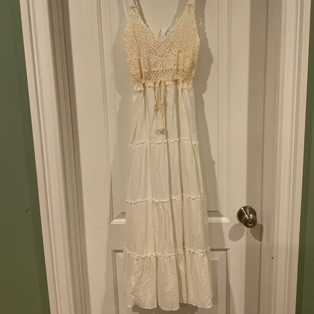 BRAND NEW, NEVER WORN ONCE-SUMMER DRESS FM RITZ CARLTON BOUTIQUE ON ST. THOMAS